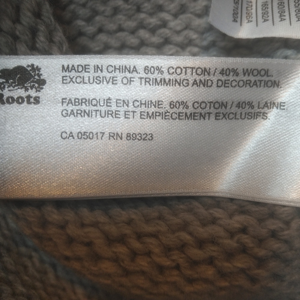 ROOTS Wool Cotton Knit Blend Light Grey Crew Neck Women's Sweater EUC - Picture 14 of 14